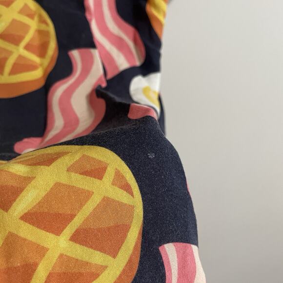 Duvin Mens Bacon Eggs Waffle Button Shirt Small Novelty Quirky Breakfast Foods - Picture 6 of 9